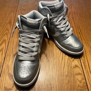 Women’s Nike Dunk High Metallic Silver Glitter Sneakers Size 8.5